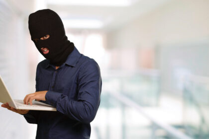 Job Scam Warning Signs