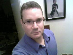 REAL PERSON UNKNOWN 37 8 1