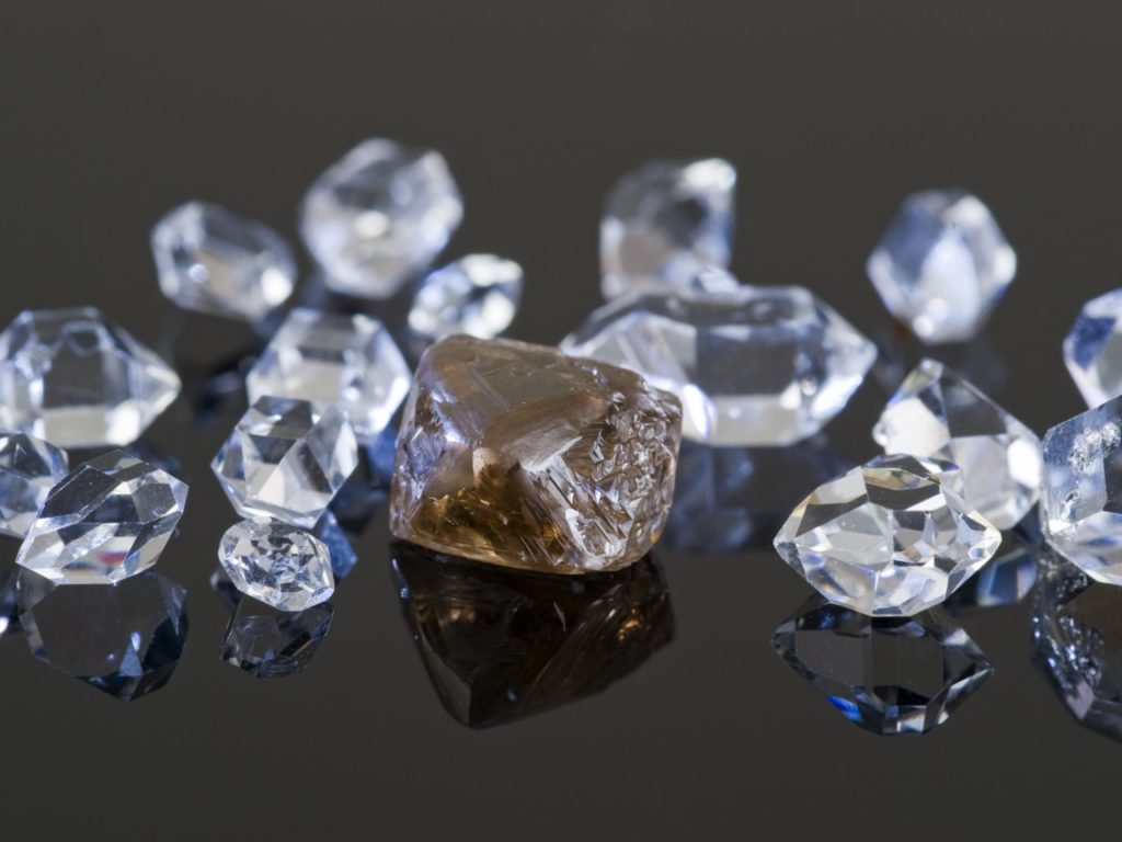 Financial-Fraud-Group-Of-Twelve-Charged-For-Role-in-Fraudulently-Obtaining-Millions-of-Dollars-in-Virtually-Untraceable-Diamonds-1024x768