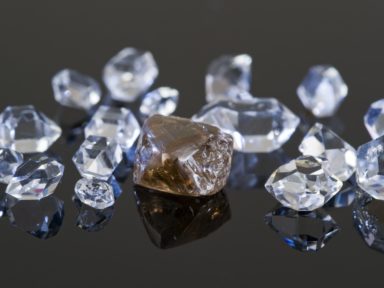 Financial-Fraud-Group-Of-Twelve-Charged-For-Role-in-Fraudulently-Obtaining-Millions-of-Dollars-in-Virtually-Untraceable-Diamonds-384x288